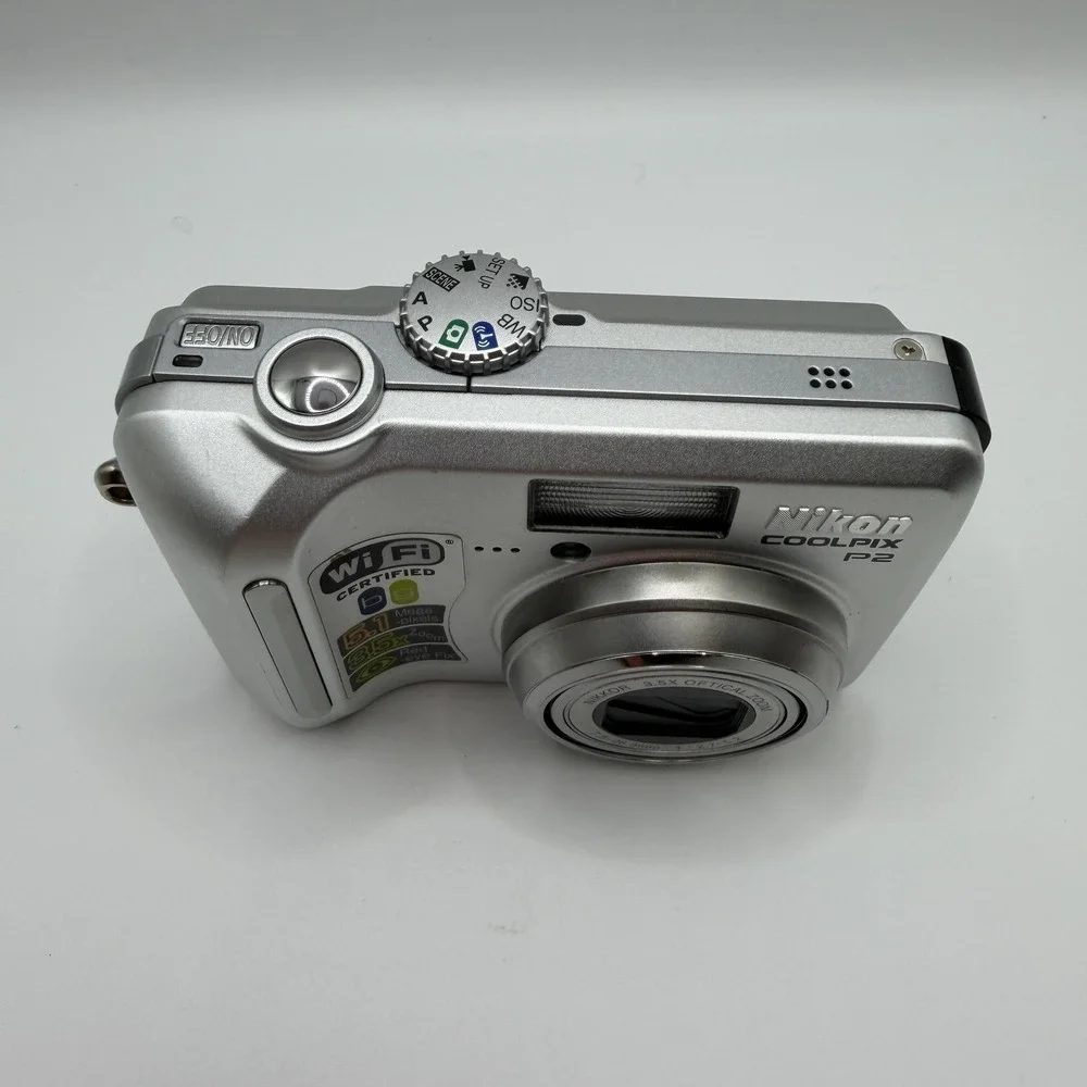 Nikon Coolpix P2 Digital Camera 5.1‎ MP 3.5X Zoom Wi-Fi Silver Compact LCD
